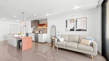 Apartment | Living room