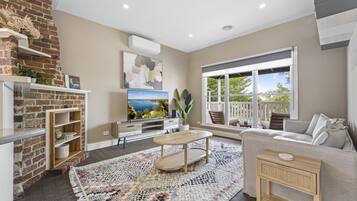 Apartment | Living room