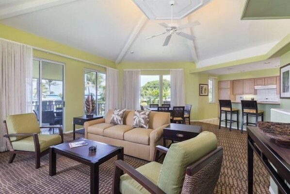 Cribs/infant beds - Shell Vacations Club Holua Resort at the Mauna Loa Village (Kahaluu-Keauhou)