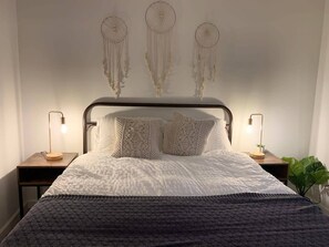 House (4 Bedrooms) | 4 bedrooms, iron/ironing board, bed sheets