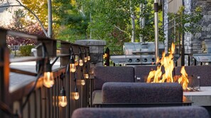 المنطقة المحيطة بالمنشأة