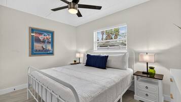 1 chambre, fer et planche Ă repasser, Wi-Fi, draps fournis