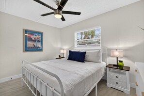 1 bedroom, iron/ironing board, WiFi, bed sheets