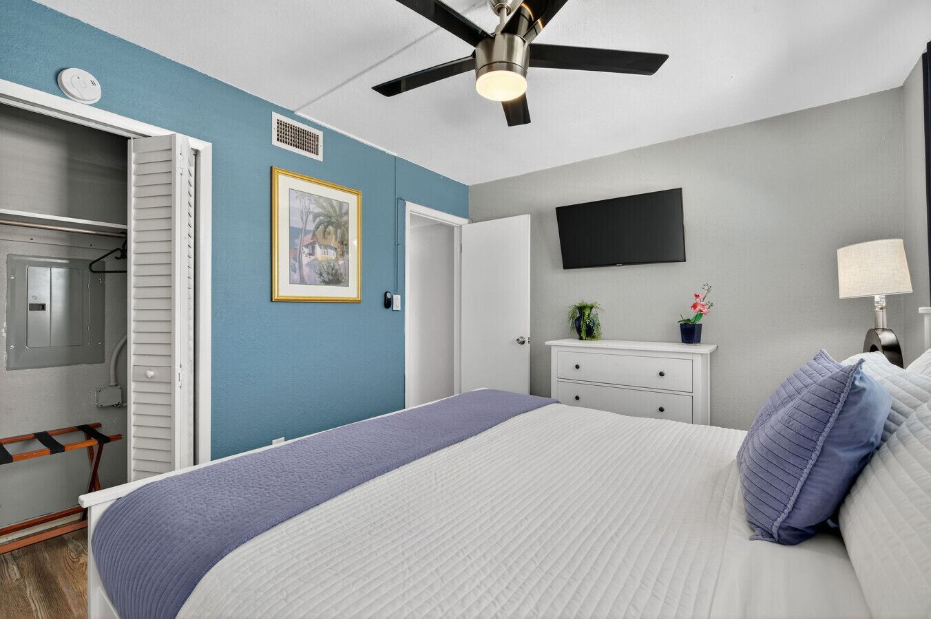 1 bedroom, iron/ironing board, WiFi, bed sheets