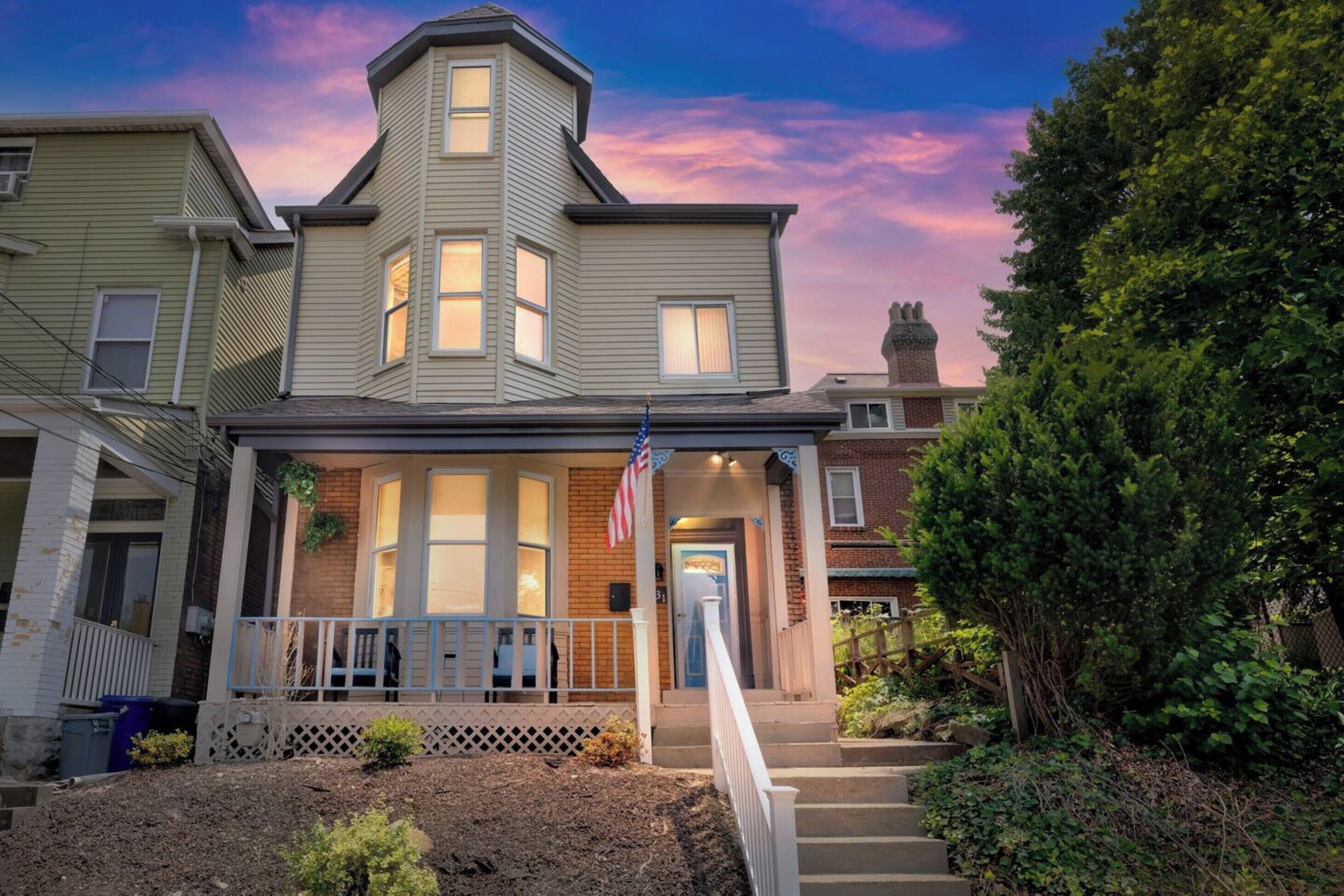  숙박 시설 정면