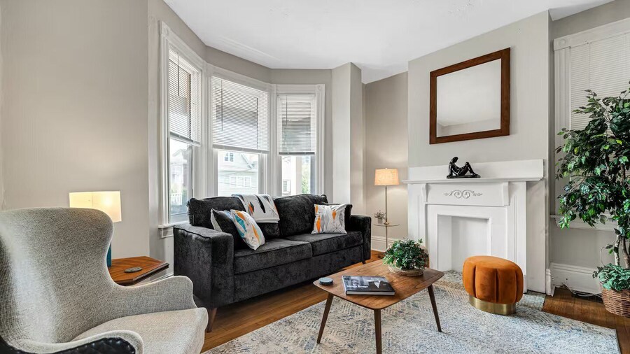 Pittsburg Game Day Getaway