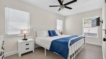 2 chambres, fer et planche Ă repasser, Wi-Fi, draps fournis