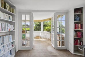 Apartment | Living room