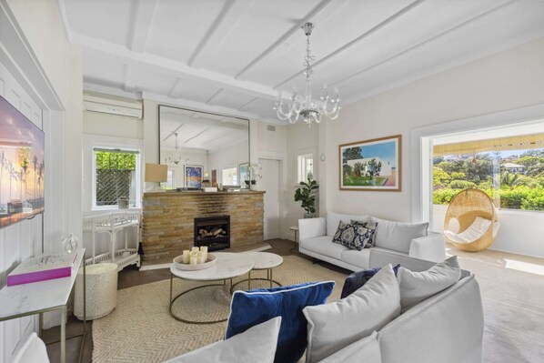 Apartment | Living room