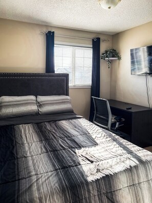 Silitysrauta/-lauta, internet, vuodevaatteet