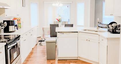 Private room in Edmonton close to WEM