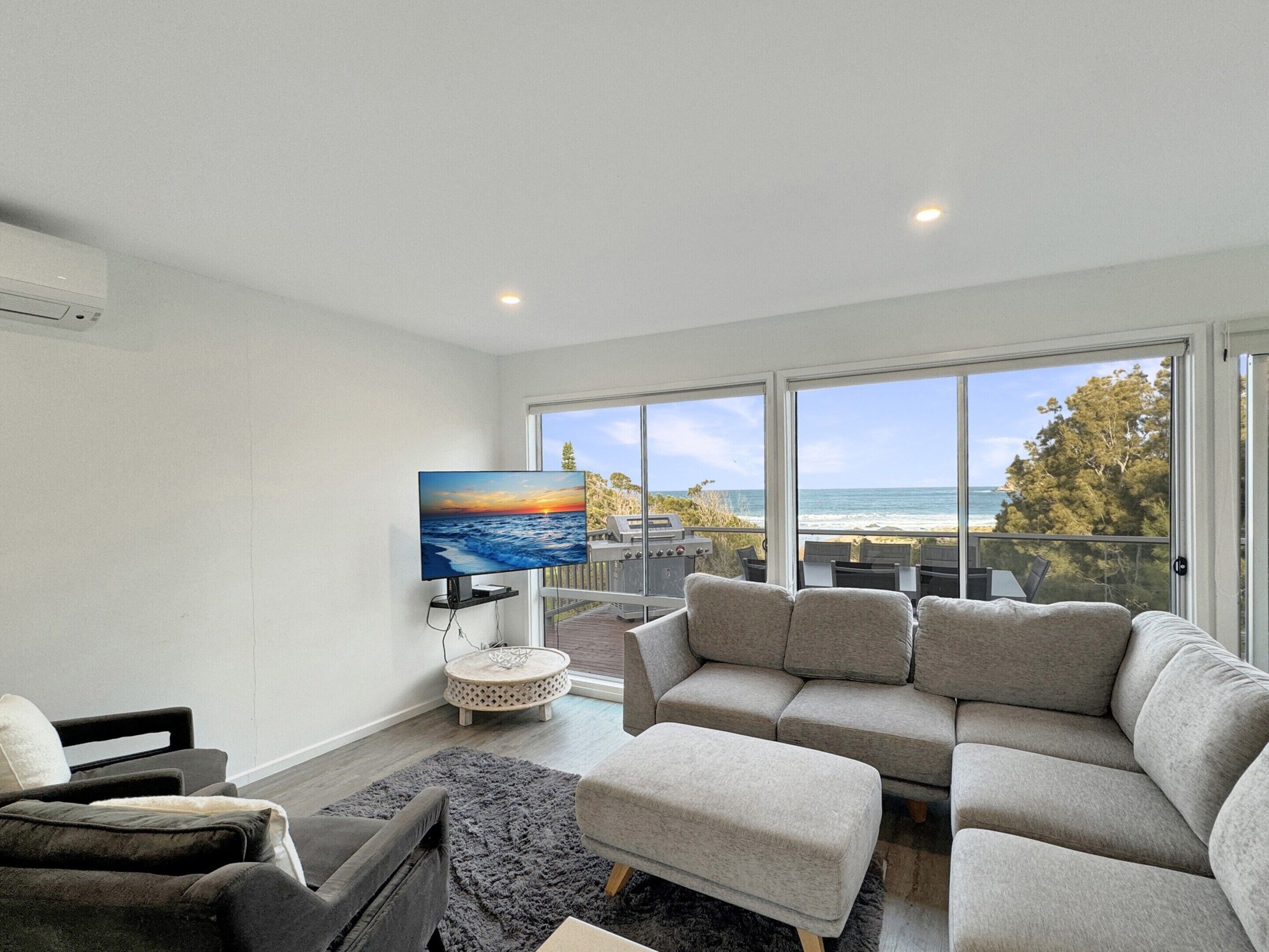 Apartment | Living room