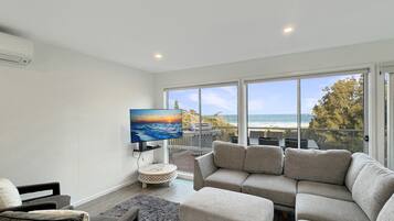 Apartment | Living room