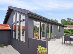 House | Exterior
