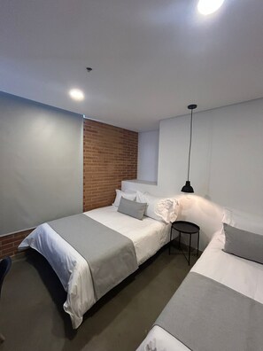 Comfort Twin Room, City View