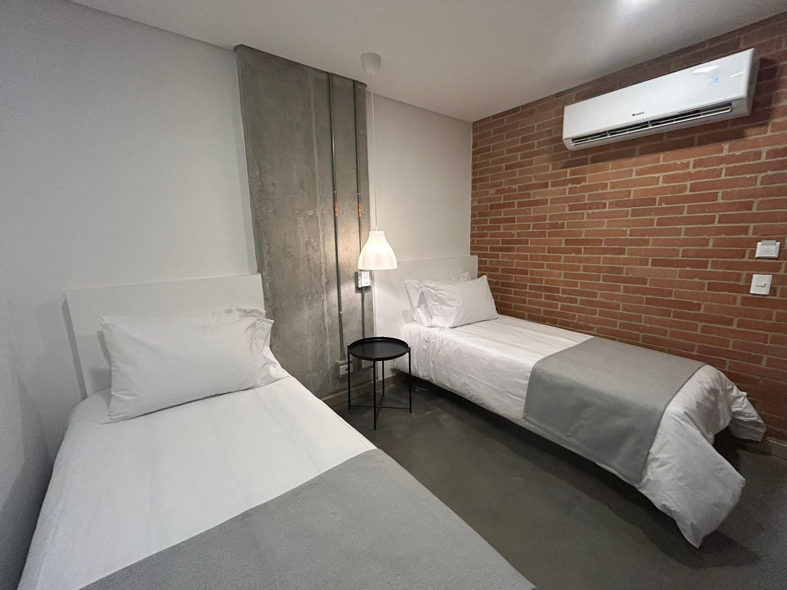 Comfort Twin Room, City View | Desk, free WiFi
