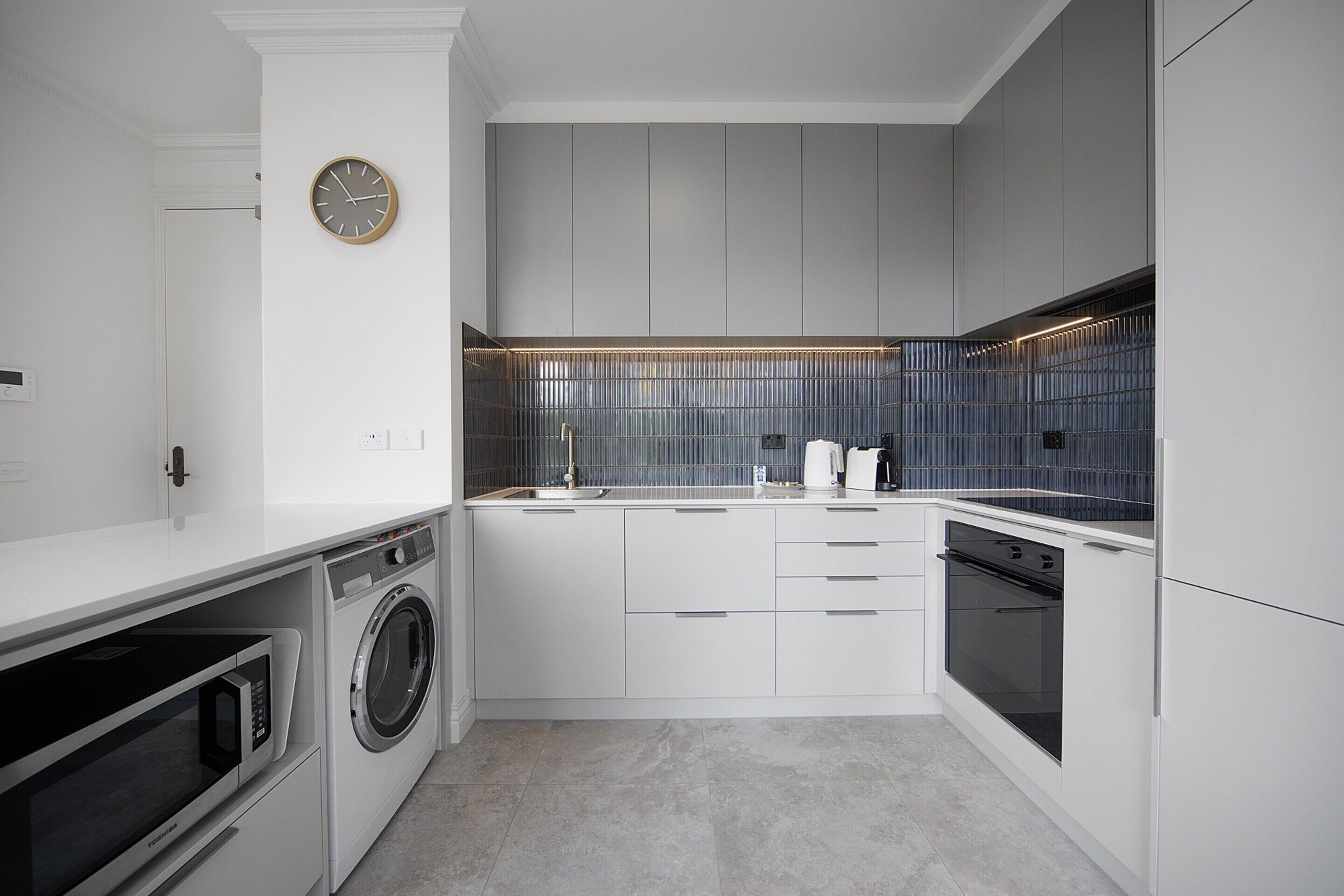 Apartment | Private kitchen | Fridge, microwave, oven, stovetop