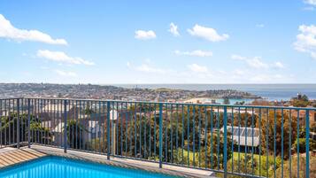 Apartment | Pool | Outdoor pool