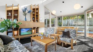 Apartment | Living room