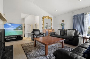 อพาร์ทเมนท์ | ห้องนั่งเล่น