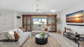 Apartment | Living room
