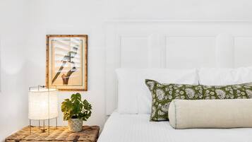Apartment | 3 bedrooms, laptop workspace, iron/ironing board, bed sheets