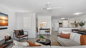 Apartment | Living room