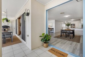 Apartment | Dining - 3-bed Haven With Balcony and Bbq, 5-min to Beach (Sunshine Coast)