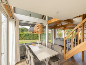 House | Dining