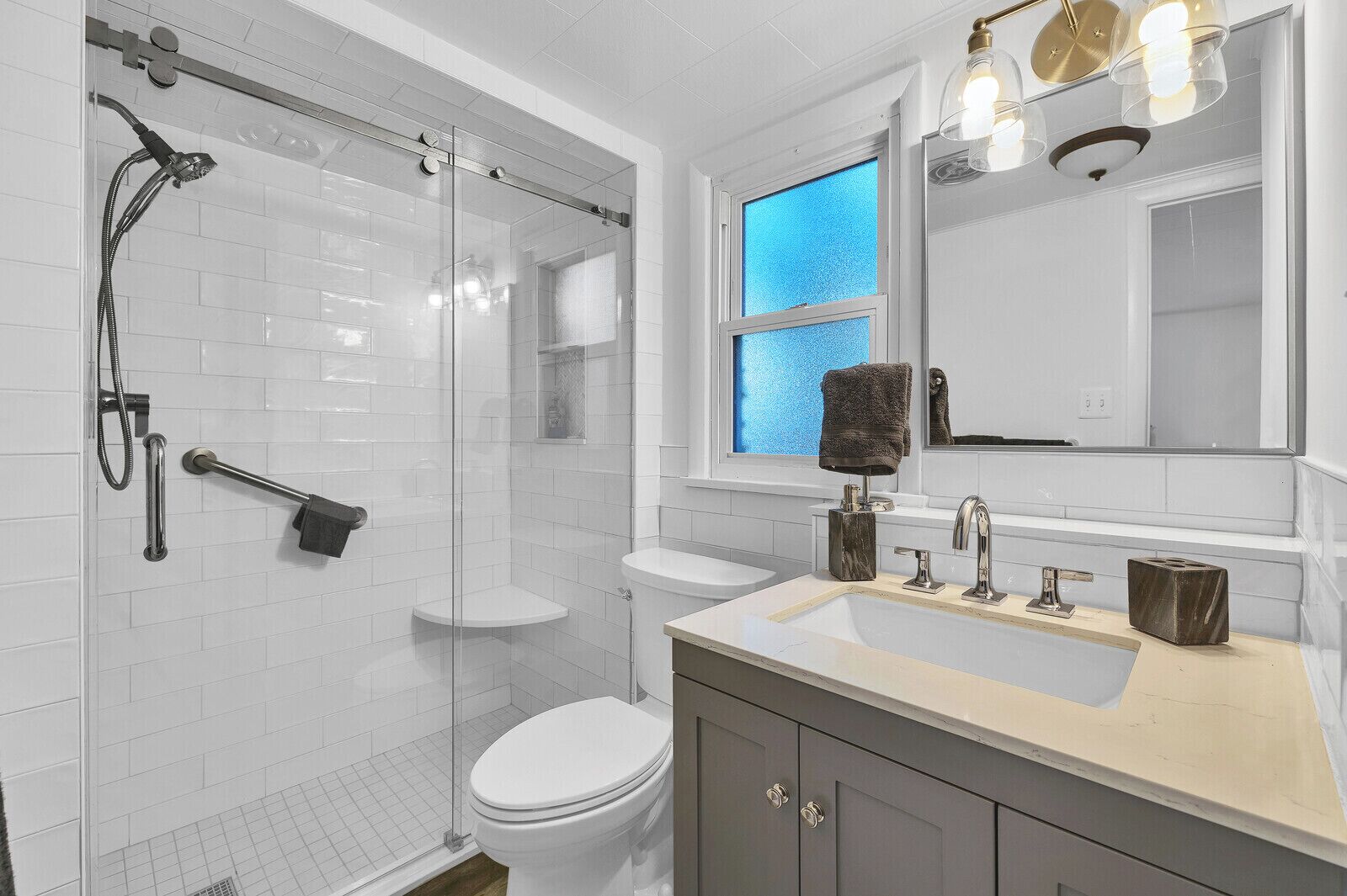 淋浴設備、風筒、提供毛巾、番梘