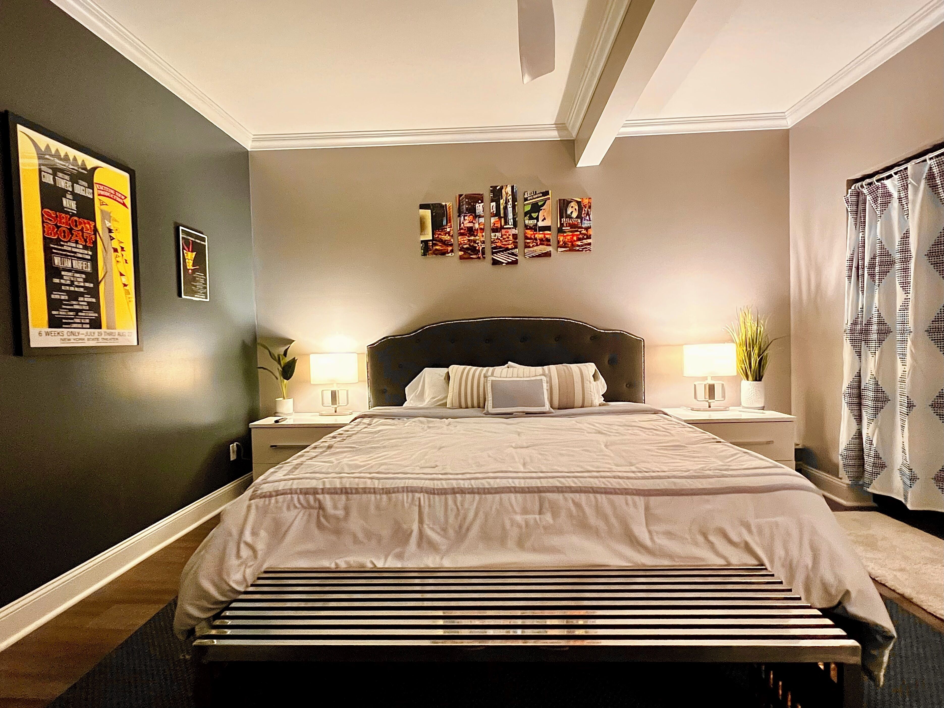 2 bedrooms, internet, bed sheets