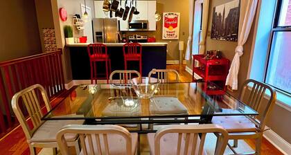 Cool downtown condo - Indy's best at your door!