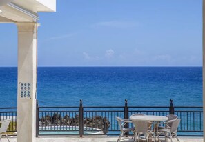 House, 1 Bedroom, Accessible, Smoking | Outdoor dining