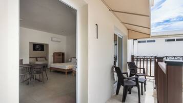 House, 1 Bedroom, Accessible, Smoking | Balcony