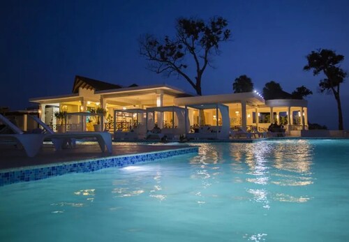 Laguna Park Apartments