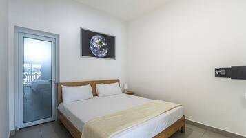 House, 1 Bedroom, Accessible, Smoking | 2 bedrooms