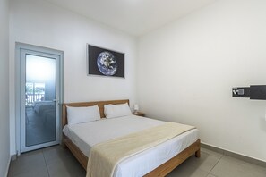 House, 1 Bedroom, Accessible, Smoking | 2 bedrooms