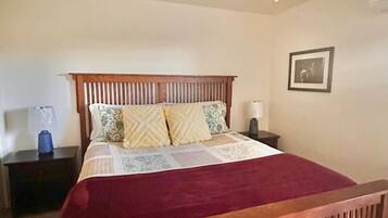 Strygejern/strygebræt, weekendseng, Wi-Fi, sengetøj