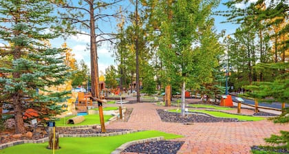 #252: Pine 2nd Level 1 Bedroom Roundhouse Resort