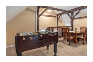 Spielezimmer