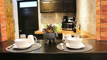 Fridge, microwave, coffee/tea maker, toaster