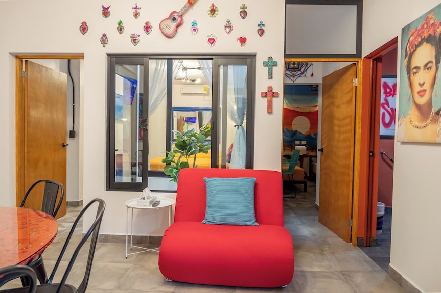 Spacious 3-bedroom Apartment Near La Paz Malecón Perfect For Families & Groups - La Paz, Mexico