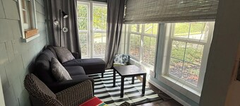 Charming 2-bedroom house in Saint Joseph centrally located