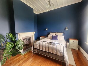 3 habitaciones, tabla de planchar con plancha y wifi gratis 