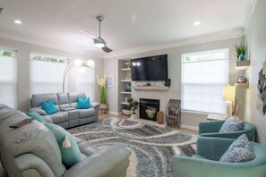 Villa, Multiple Beds, Patio, Pool View (Legacy Villa 2602) | Living area