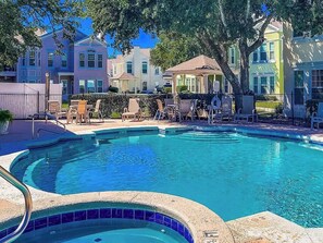 Pool - Legacy Villa 203 - 2 Bedroom 2 Bath With Garage in a Beachside Neighborhood (Gulfport)