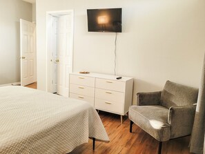 Vila, 1 Tempat Tidur Queen, hot tub, pemandangan samudra (Legacy Villa 1103) | 1 kamar tidur