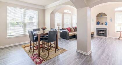 Legacy Villa 506 - 2 Bedroom 2 Bath With Garage in Beachside Neighborhood