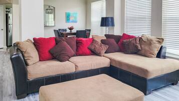 Vila, Beberapa Tempat Tidur, patio, pemandangan pantai (Legacy Villa 506) | Area keluarga