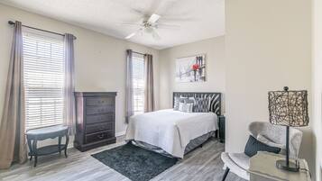 Biệt thự, nhiều giường, sân hiên, quang cảnh bãi biển (Legacy Villa 506) | 2 phòng ngủ